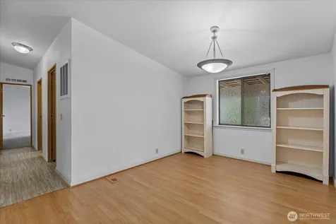 1427 100th Street SW Everett WA 98204