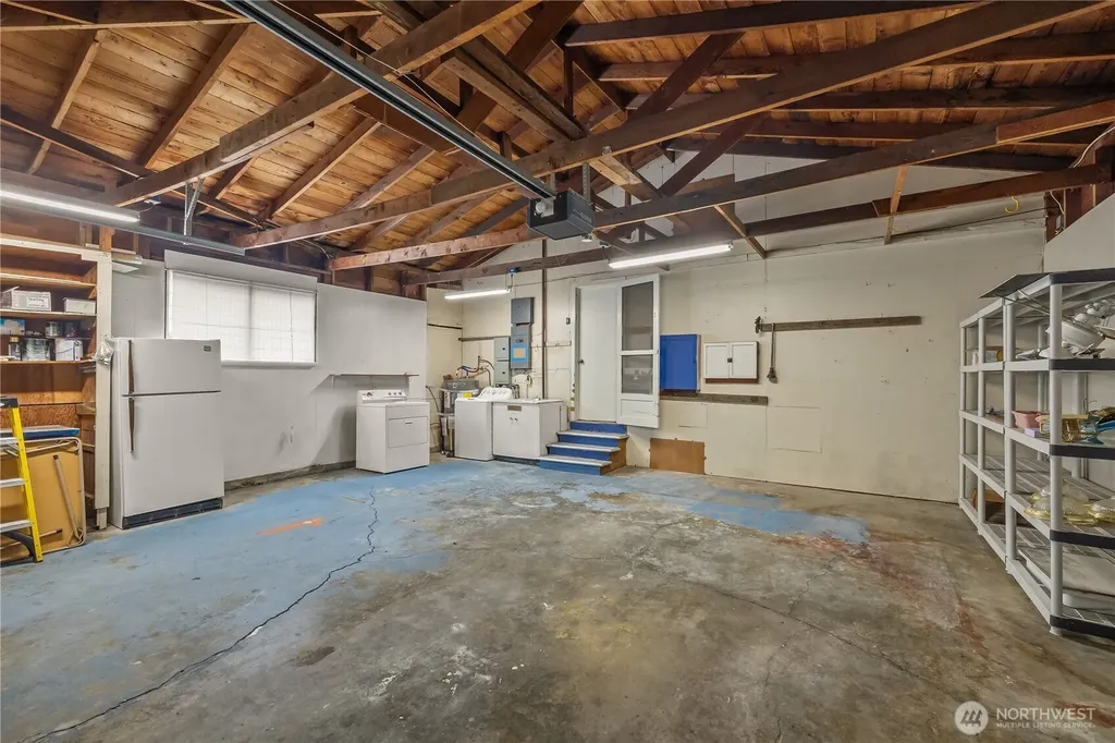 116 W 3rd Street Aberdeen WA 98520