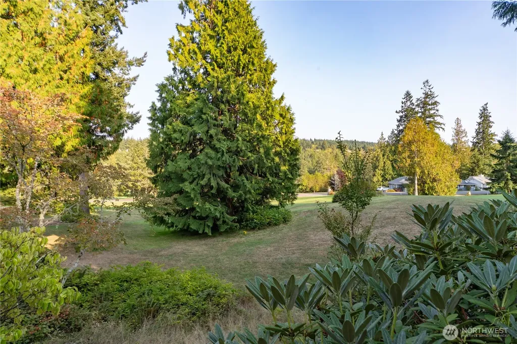 101 Highland Greens Port Ludlow WA 98365