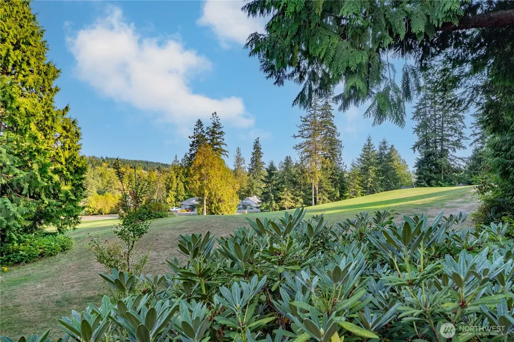101 Highland Greens Port Ludlow WA 98365