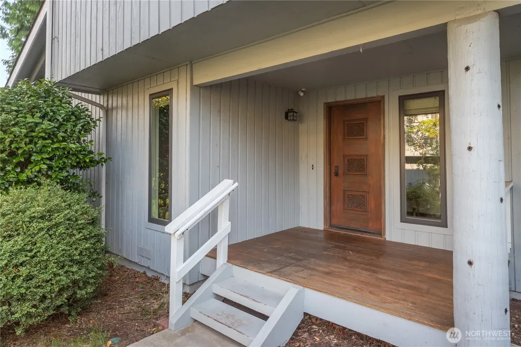 101 Highland Greens Port Ludlow WA 98365