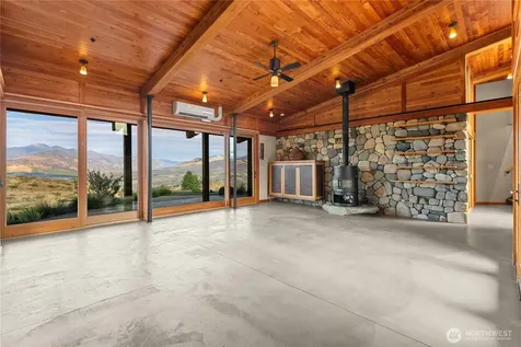 99 Hilltop Drive Winthrop WA 98862