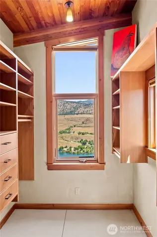 99 Hilltop Drive Winthrop WA 98862