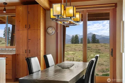99 Hilltop Drive Winthrop WA 98862