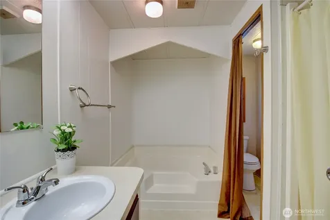 2725 E Fir Street Mount Vernon WA 98273