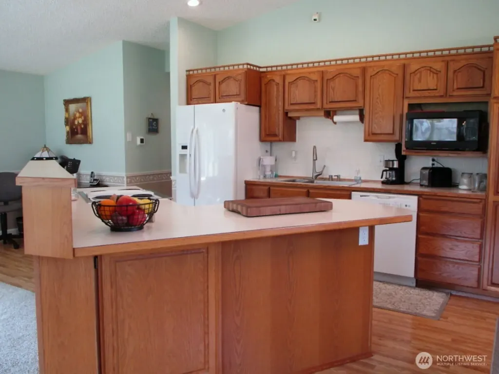 448 Octopus Avenue NE Ocean Shores WA 98569