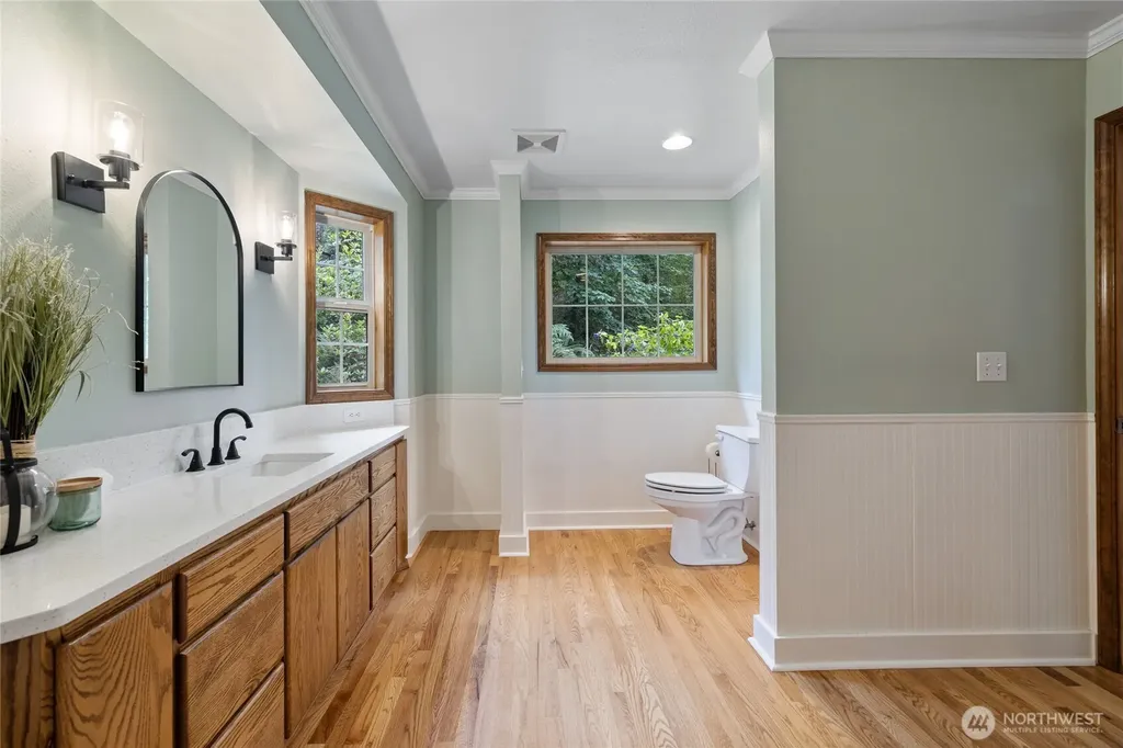 35414 87th Avenue E Eatonville WA 98328