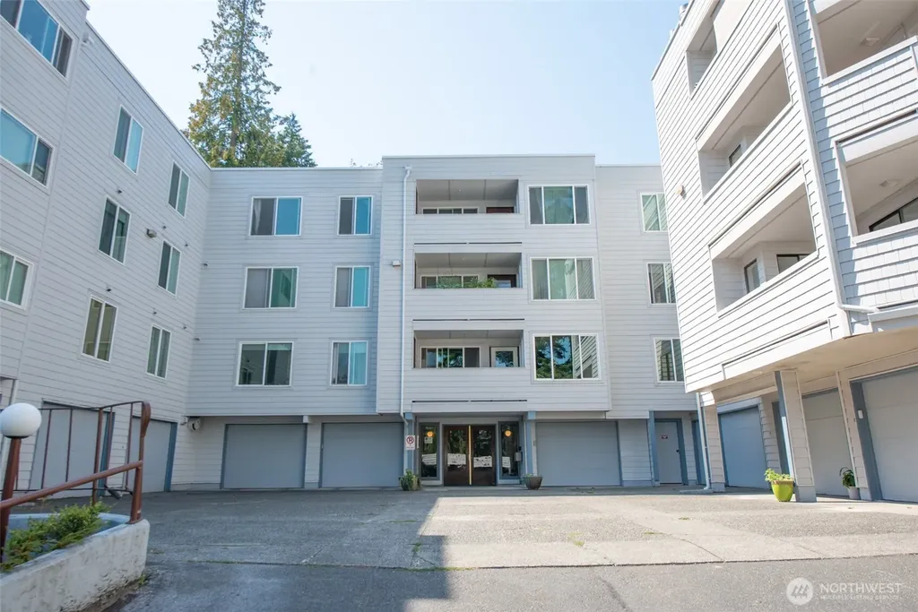 17417 Ashworth Avenue N Shoreline WA 98133
