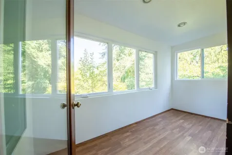 17417 Ashworth Avenue N Shoreline WA 98133