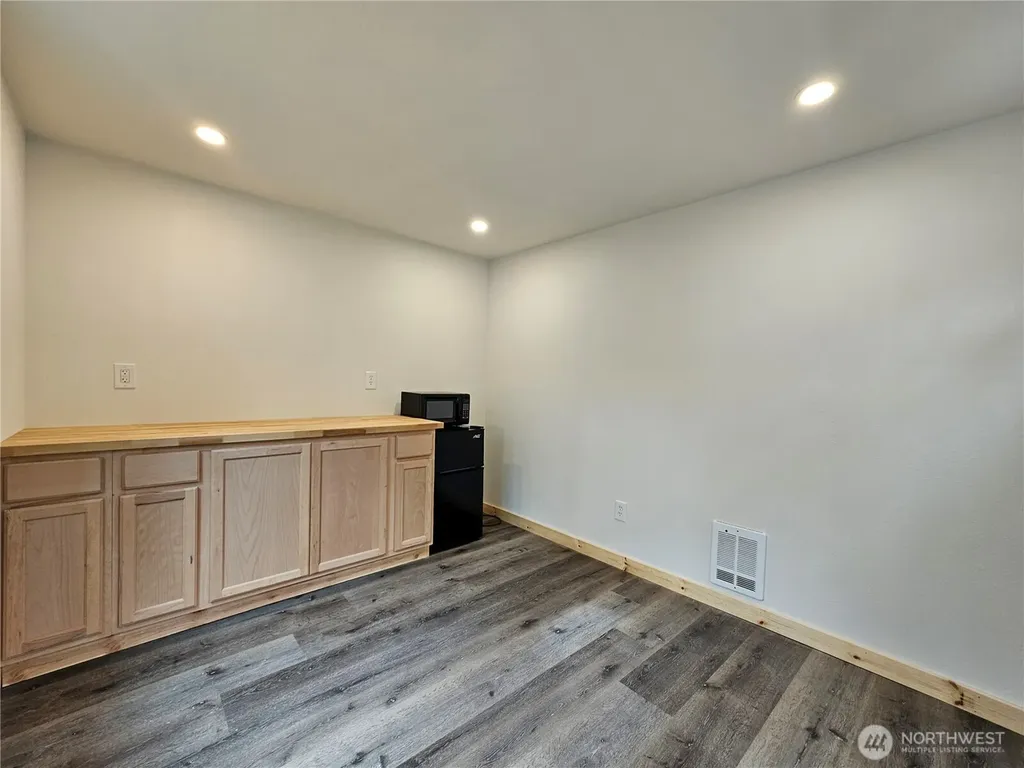 131 N Buckhorn Way Hoodsport WA 98548