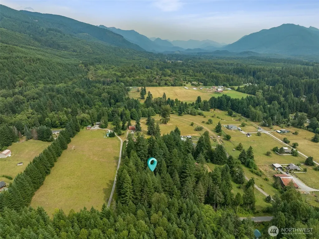 54611 E 278th Avenue Ashford WA 98304