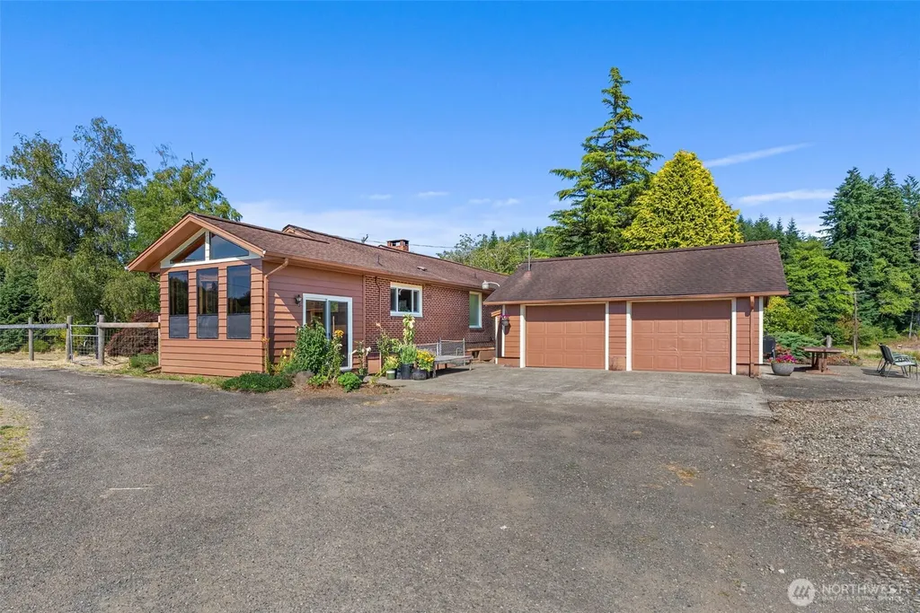 627 Wynoochee Valley Road Montesano WA 98563