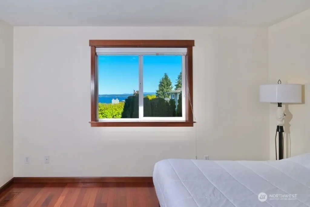 2126 W Mukilteo Boulevard Everett WA 98203