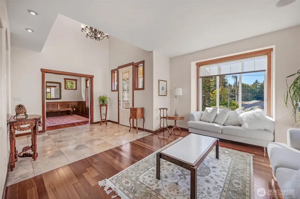 2126 W Mukilteo Boulevard Everett WA 98203