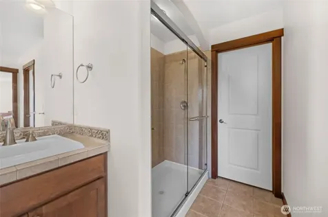 2126 W Mukilteo Boulevard Everett WA 98203