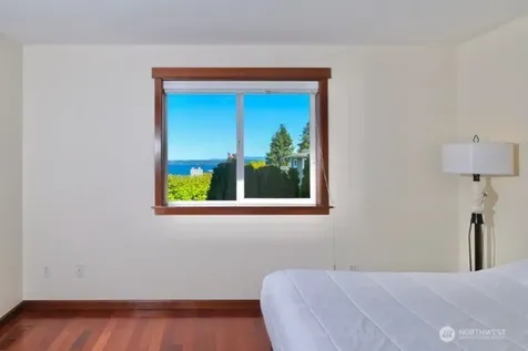 2126 W Mukilteo Boulevard Everett WA 98203
