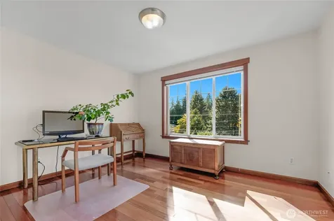 2126 W Mukilteo Boulevard Everett WA 98203