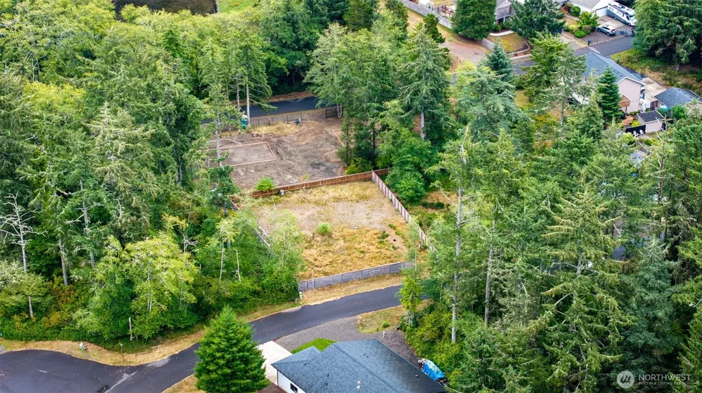 752 Evergreen Avenue SE Ocean Shores WA 98569