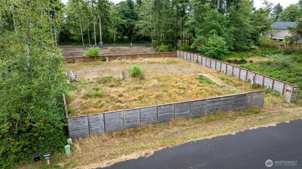 752 Evergreen Avenue SE Ocean Shores WA 98569