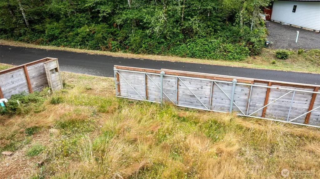 752 Evergreen Avenue SE Ocean Shores WA 98569