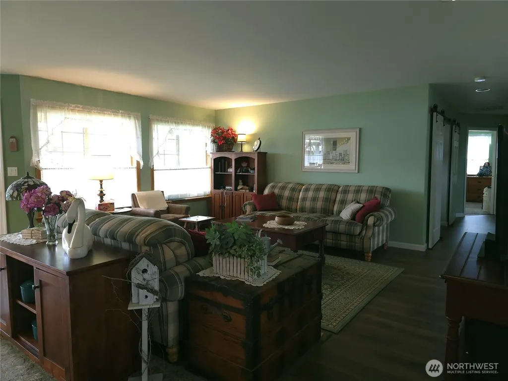 363 SE Eagle Nest Court Ocean Shores WA 98569