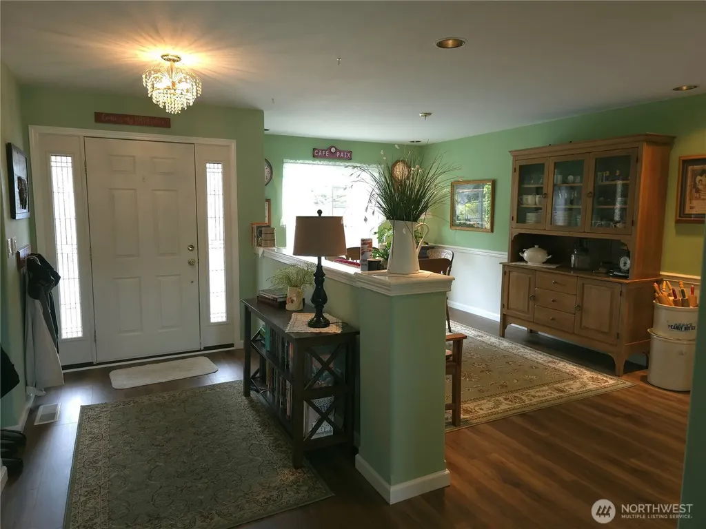363 SE Eagle Nest Court Ocean Shores WA 98569