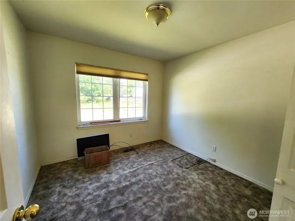 416 5th Avenue Oroville WA 98844