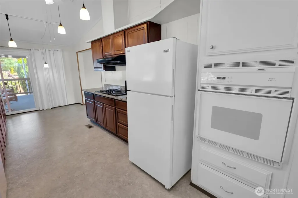 11436 SE 208th Street Kent WA 98031