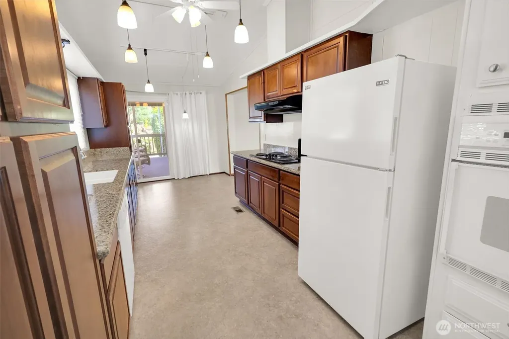 11436 SE 208th Street Kent WA 98031