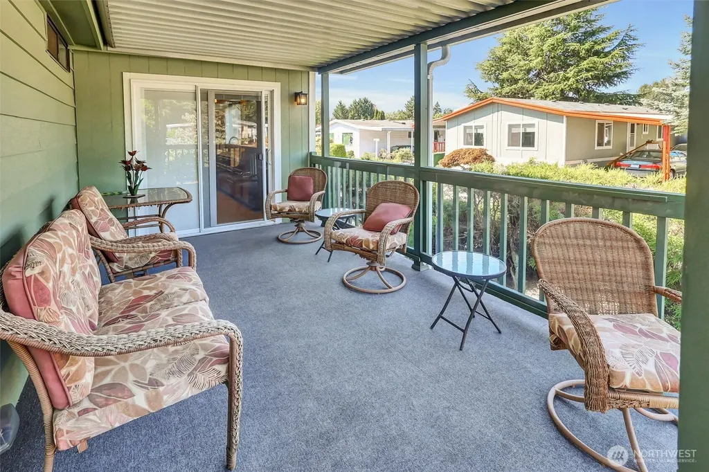 11436 SE 208th Street Kent WA 98031