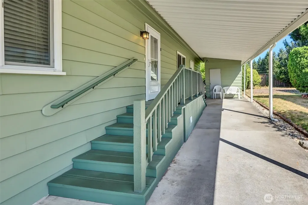 11436 SE 208th Street Kent WA 98031