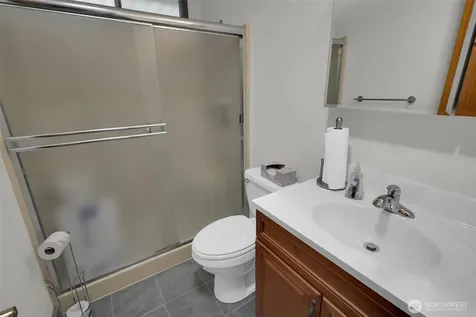 11436 SE 208th Street Kent WA 98031