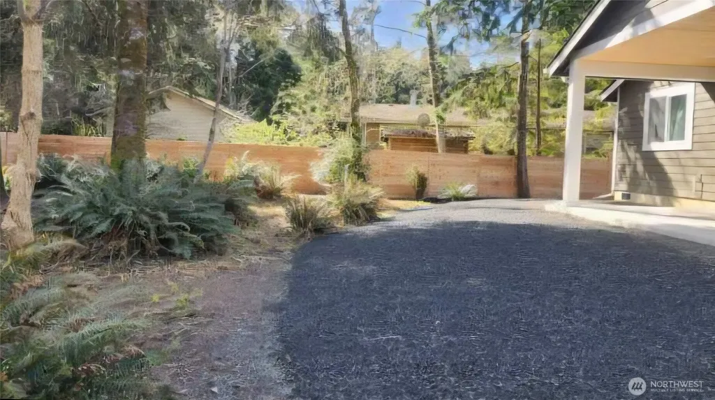 360 Lake View Loop NE Ocean Shores WA 98569