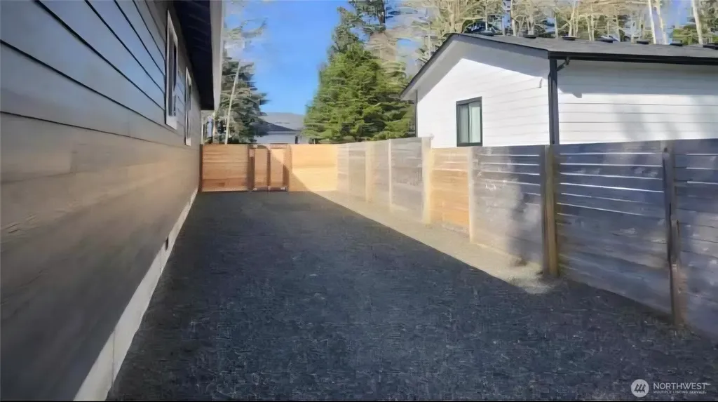 360 Lake View Loop NE Ocean Shores WA 98569