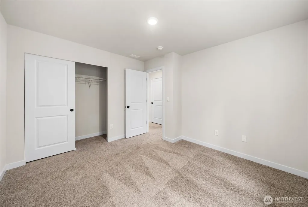 6001 Thornhill Avenue SW Port Orchard WA 98367