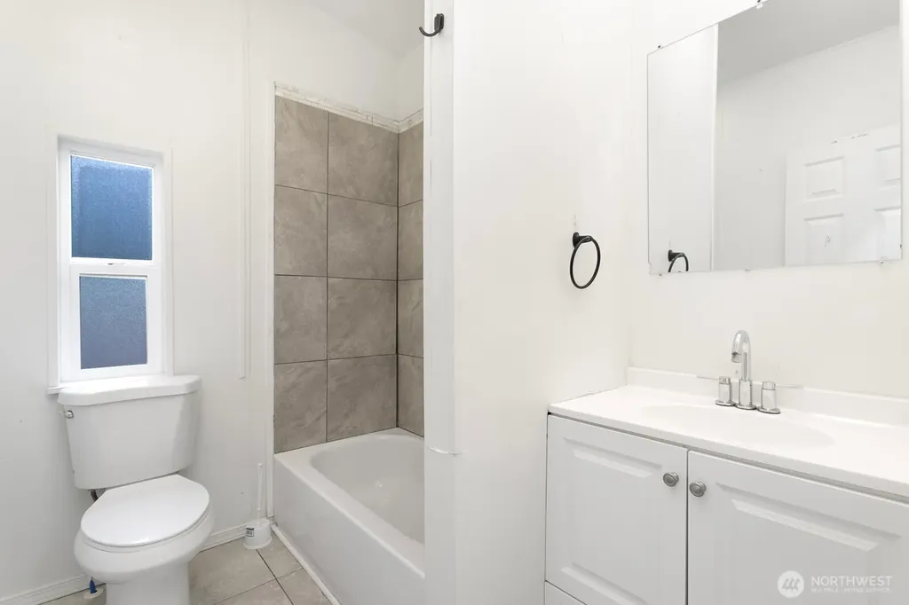 21605 145th Street E Bonney Lake WA 98391