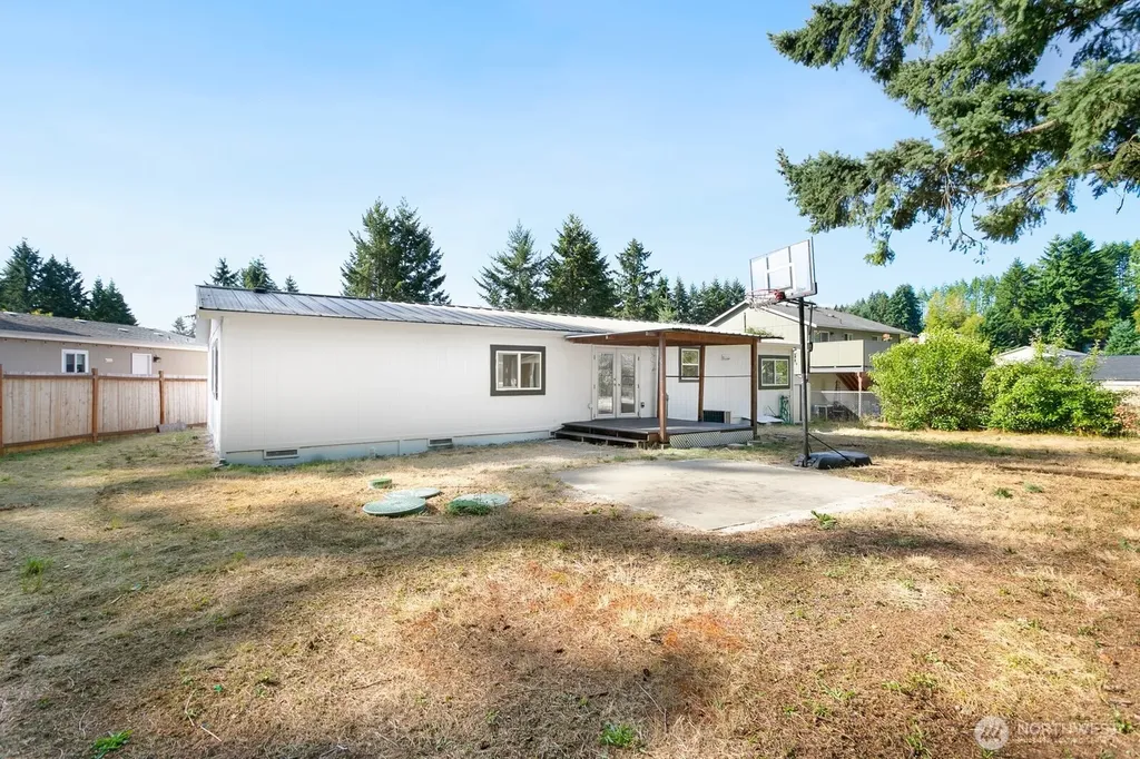 21605 145th Street E Bonney Lake WA 98391