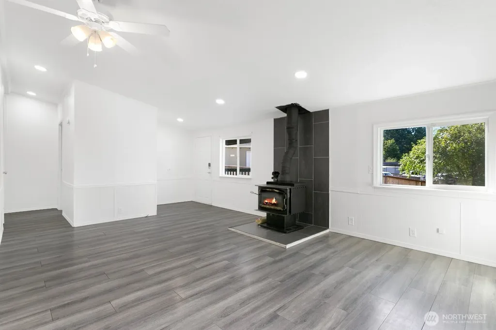 21605 145th Street E Bonney Lake WA 98391