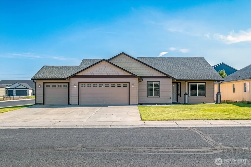 812 6th Avenue NE Ephrata WA 98823