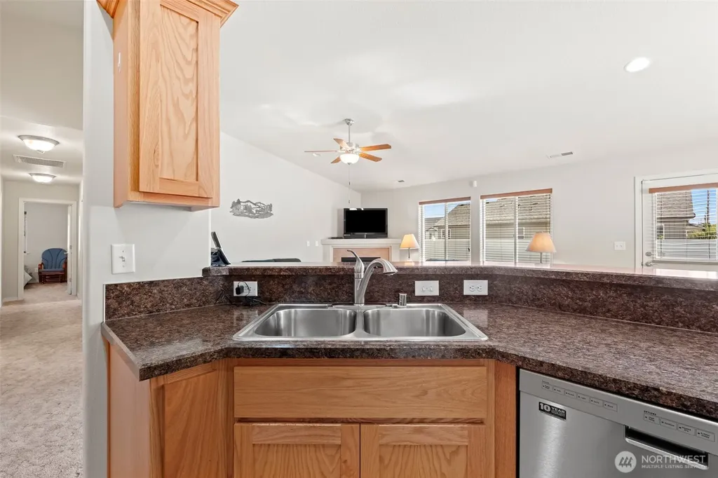 812 6th Avenue NE Ephrata WA 98823