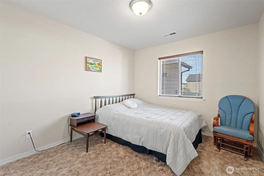 812 6th Avenue NE Ephrata WA 98823