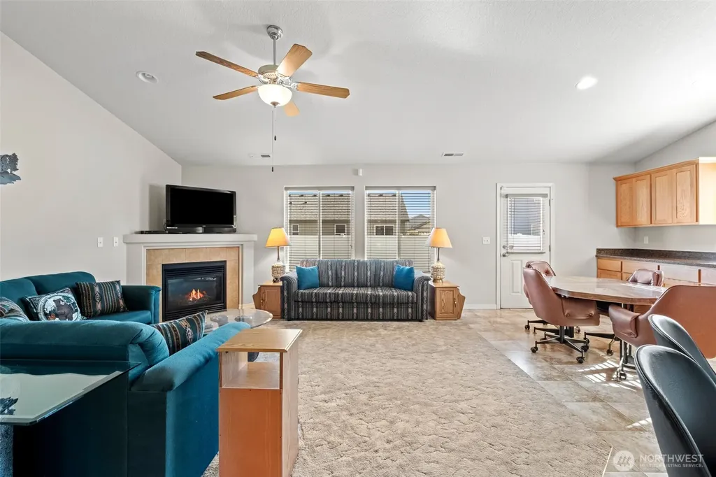 812 6th Avenue NE Ephrata WA 98823
