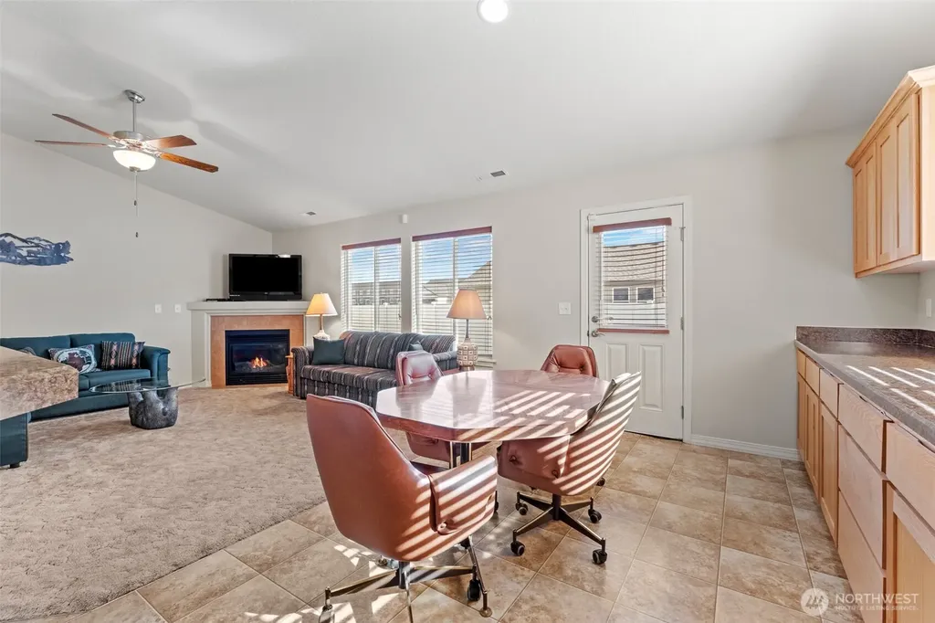 812 6th Avenue NE Ephrata WA 98823