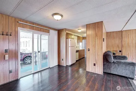 1332 192nd Street SE Bothell WA 98021