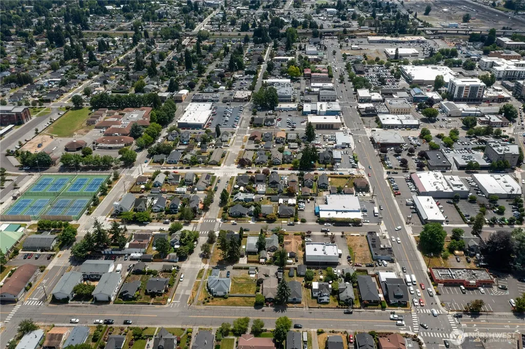 3703 3rd Street NE Auburn WA 98002