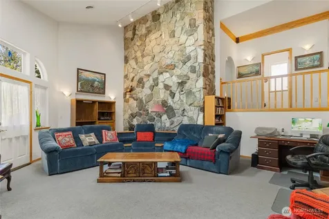 572 W Chewuch Rd (Barron Blvd) Winthrop WA 98862