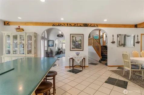 572 W Chewuch Rd (Barron Blvd) Winthrop WA 98862