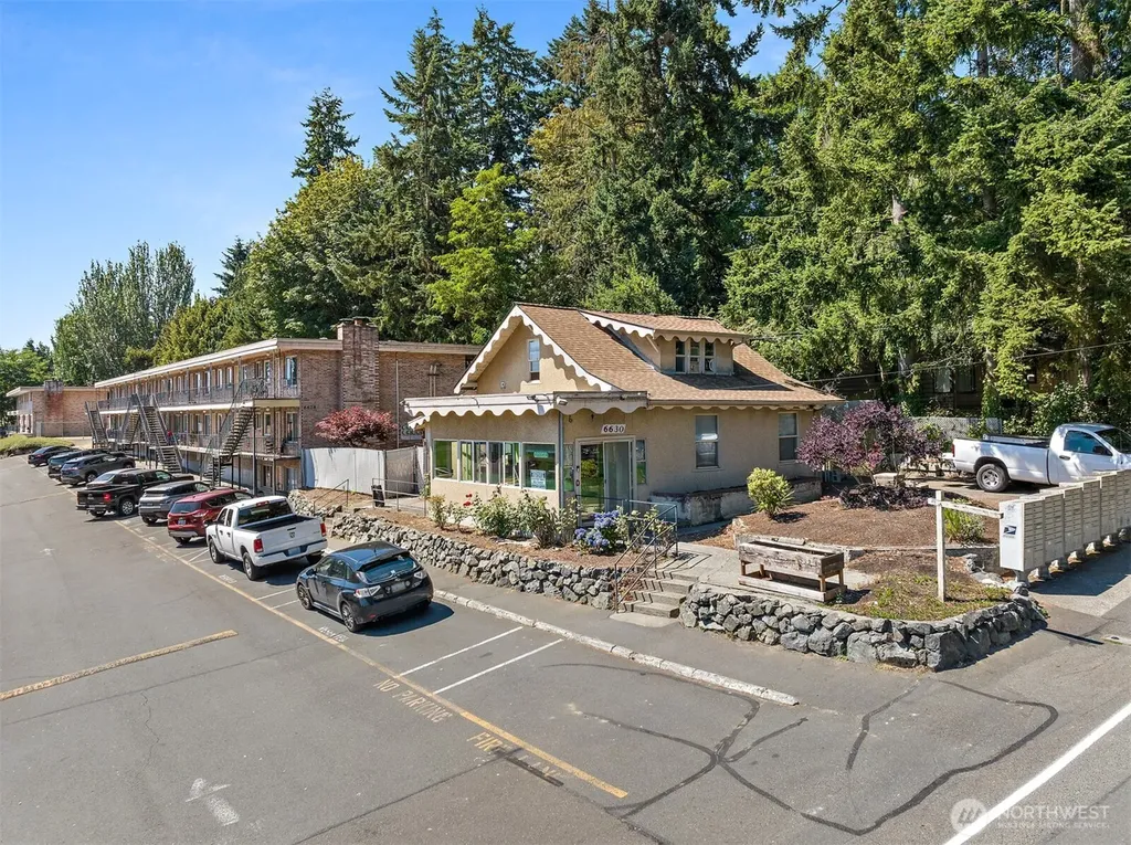 6630 202nd Street SW Lynnwood WA 98036