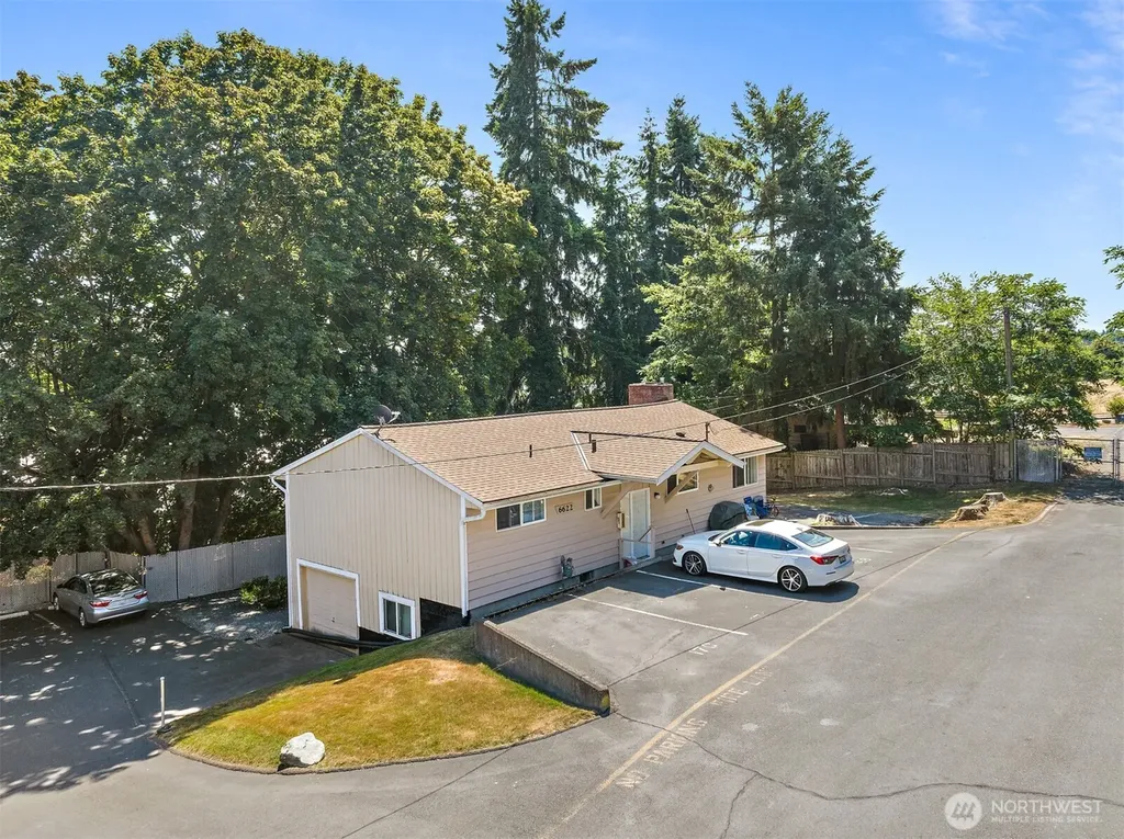 6630 202nd Street SW Lynnwood WA 98036