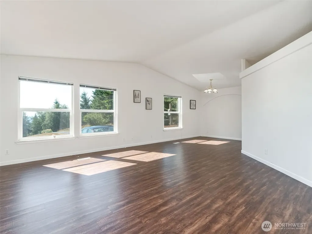 1712 Mount Pleasant Road Kelso WA 98626